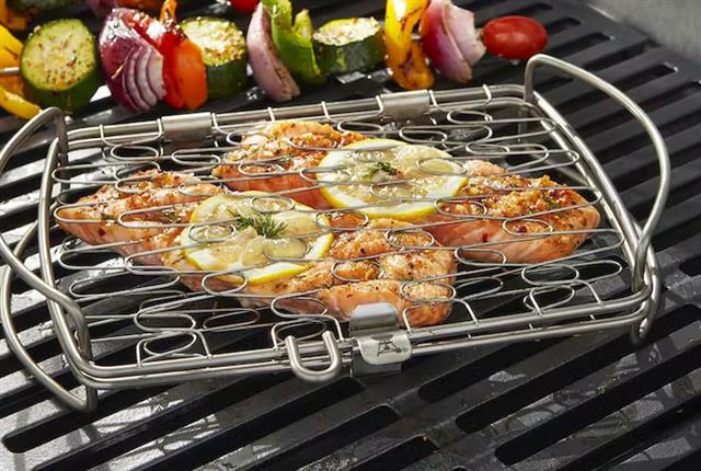 Parts for MasterFlame Grills: Fish/Veggie Basket - Stainless Steel - (11in. x 8in. x 2-1/4in.)